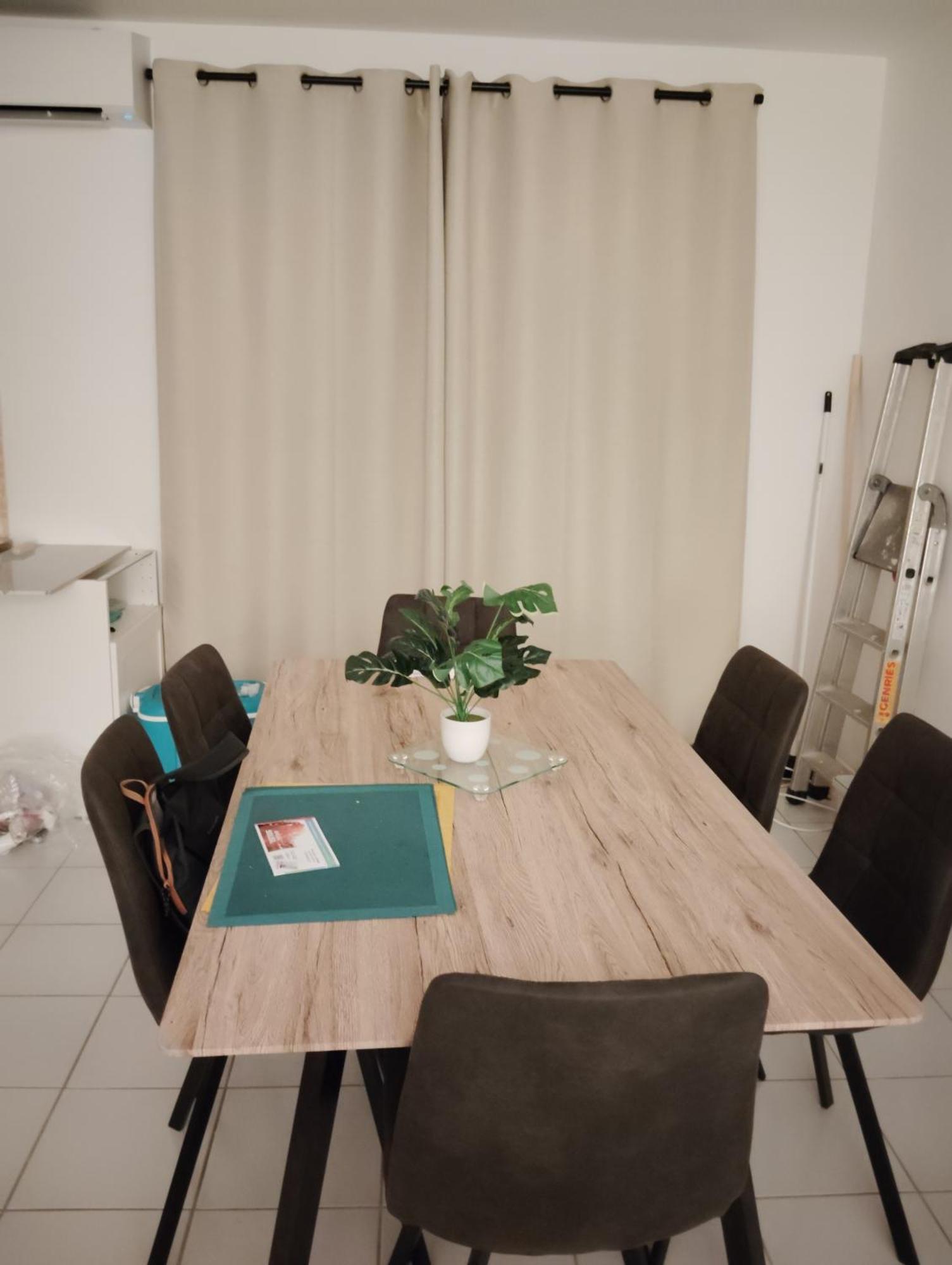 Appartement Climatise Avec Parking A Albi Eksteriør bilde
